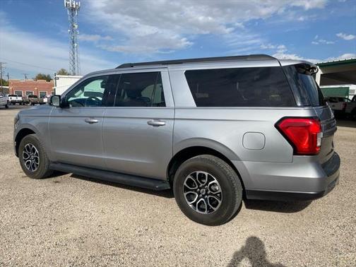 2024 Ford Expedition Max XLT