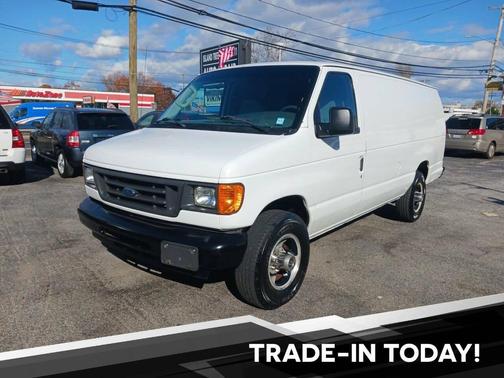 2005 Ford E350 Super Duty Base