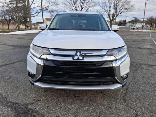 2017 Mitsubishi Outlander SEL