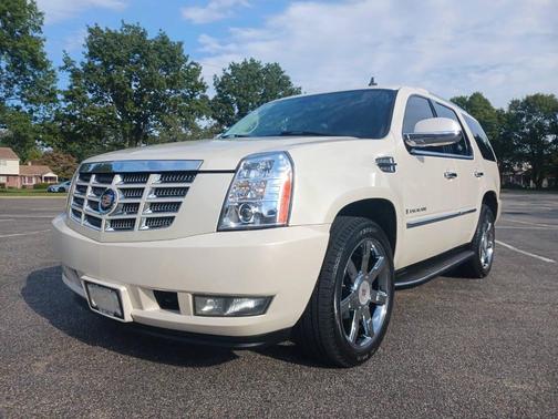 2007 Cadillac Escalade Base