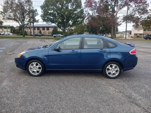 2009 Ford Focus SES