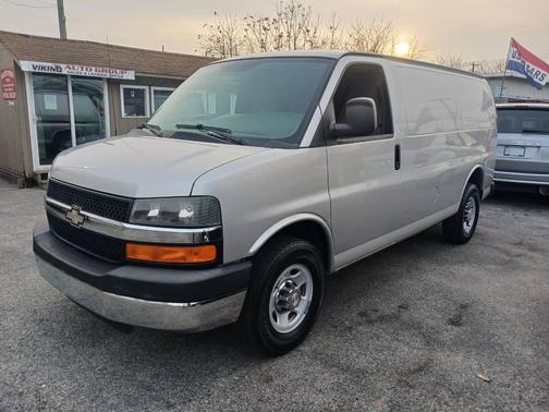 2010 Chevrolet Express 2500 Work Van