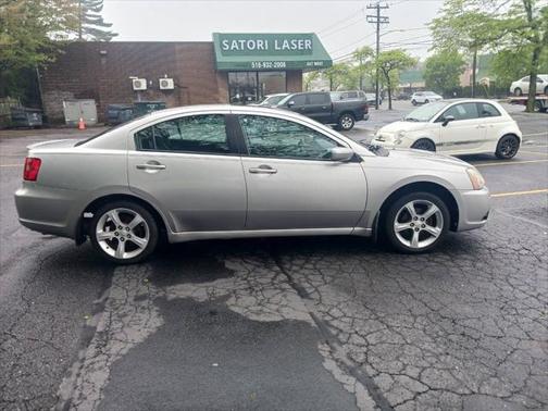 2009 Mitsubishi Galant Base