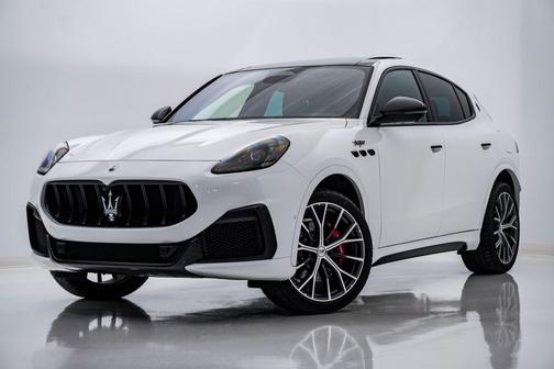 Bianco 2025 Maserati Grecale Trofeo