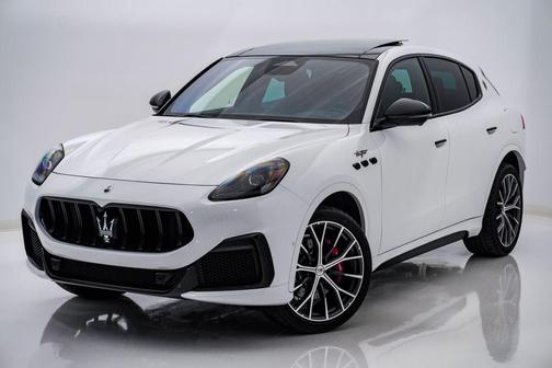 Bianco 2025 Maserati Grecale Trofeo