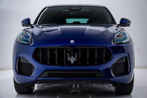 Blu 2026 Maserati Grecale Modena