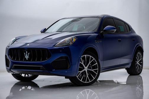 Blu 2026 Maserati Grecale Modena