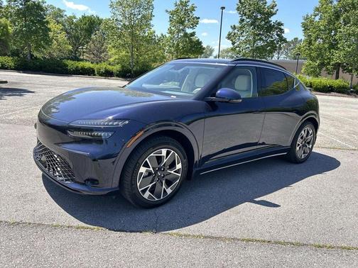 Capri Blue 2026 Genesis GV60 19"