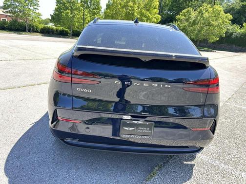 Capri Blue 2026 Genesis GV60 19"