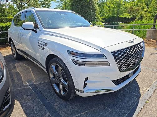 White 2023 Genesis GV80 2.5T