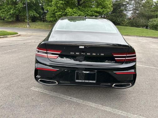 Vik Black 2026 Genesis G80 3.5T