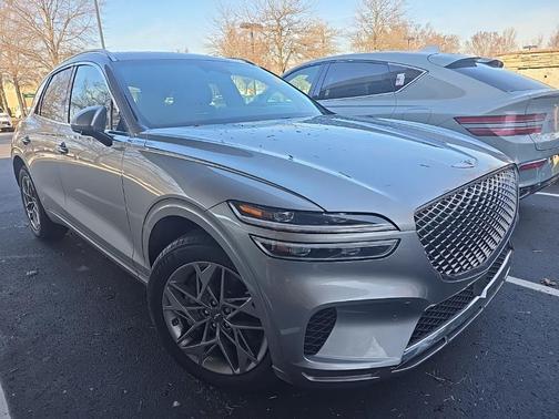 2024 Genesis GV70 2.5T