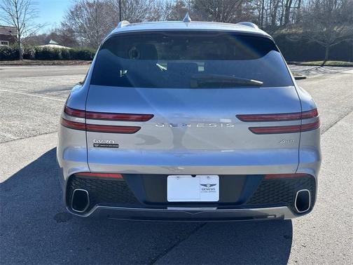 2024 Genesis GV70 2.5T