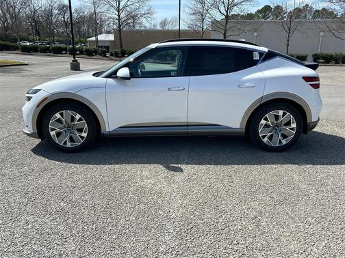 2025 Genesis GV60 Standard