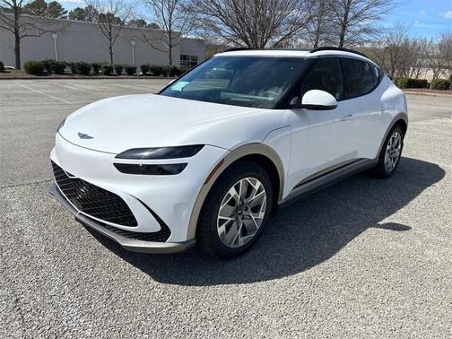 2025 Genesis GV60 Standard