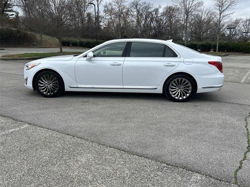 2017 Genesis G90 3.3T Premium