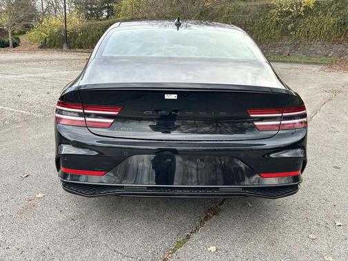 Vik Black 2026 Genesis G80 3.5T Prestige Black