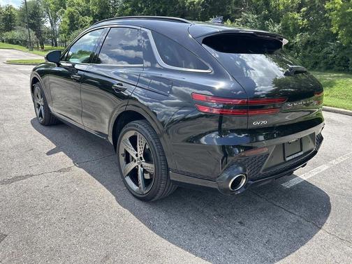 Black 2023 Genesis GV70 3.5T Sport