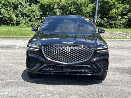 Black 2025 Genesis GV70 2.5T