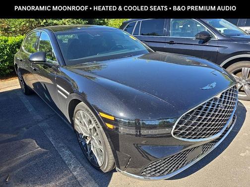 Black 2024 Genesis G90 3.5T e-SC