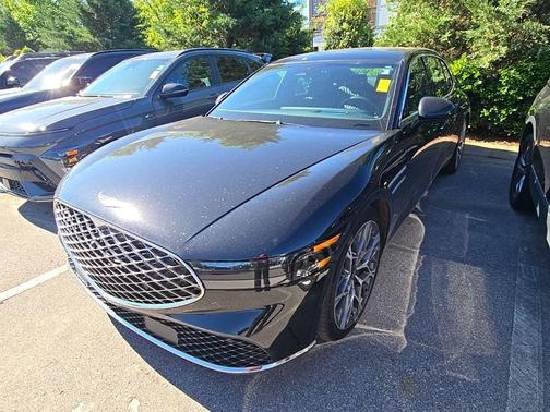Black 2024 Genesis G90 3.5T e-SC