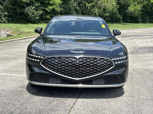 Black 2024 Genesis G90 3.5T e-SC