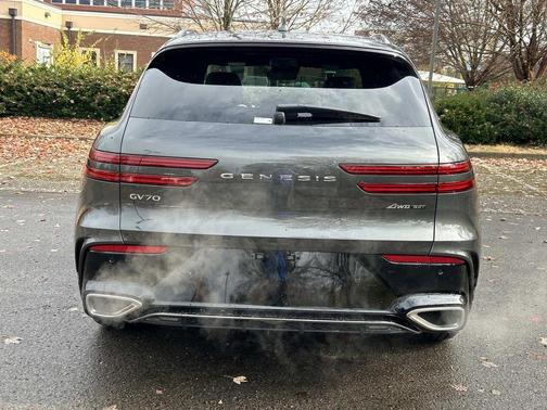 Makalu Gray 2026 Genesis GV70 3.5T Sport Prestige
