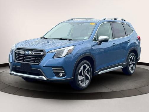 2022 Subaru Forester Touring CVT