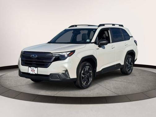 2025 Subaru Forester Premium Hybrid AWD