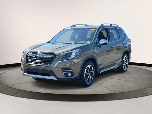 Green 2023 Subaru Forester Touring CVT