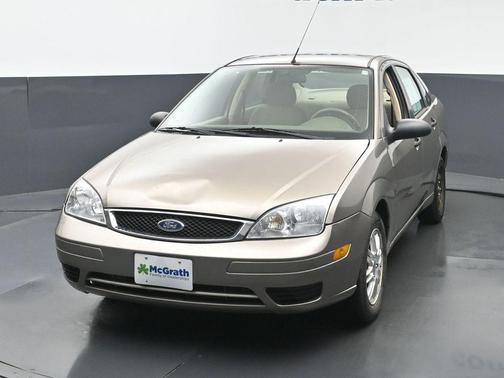 2005 Ford Focus ZX4