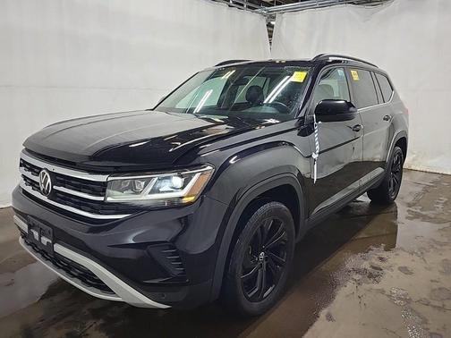 2023 Volkswagen Atlas 3.6L SE w/Technology