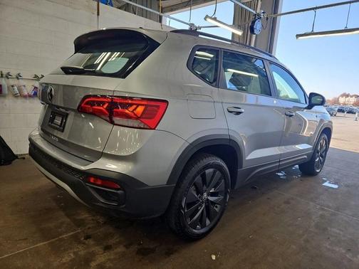 2024 Volkswagen Taos 1.5T S