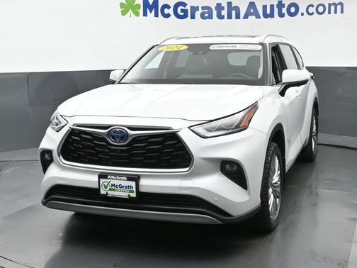 2024 Toyota Highlander Hybrid Platinum