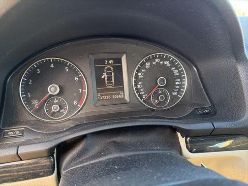 2014 Volkswagen Eos Executive