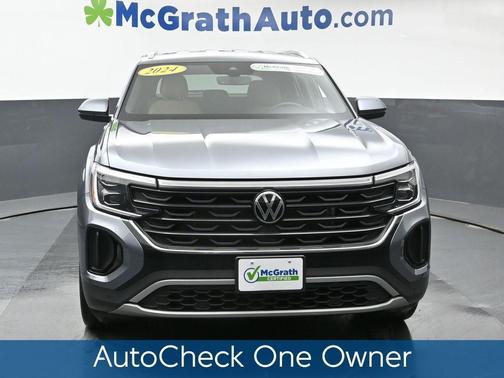 2024 Volkswagen Atlas Cross Sport 2.0T SE w/Technology