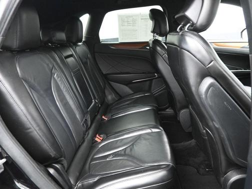 2019 Lincoln MKC Select