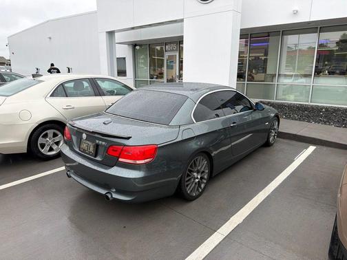 Green Metallic 2009 BMW 335 i
