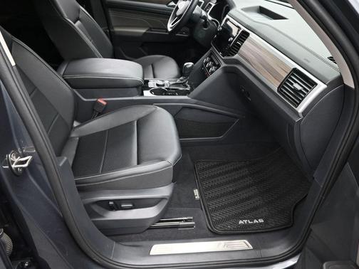 2023 Volkswagen Atlas 2.0T SEL