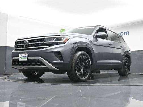2023 Volkswagen Atlas 3.6L SE w/Technology
