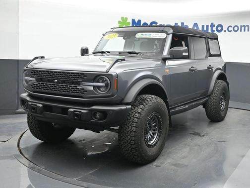 2023 Ford Bronco Base