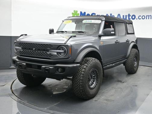 2023 Ford Bronco Base
