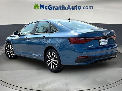 Monterey Blue Pearl 2026 Volkswagen Jetta 1.5T SE