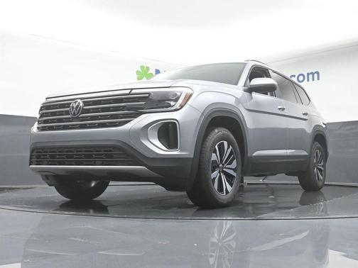 2025 Volkswagen Atlas 2.0T SE
