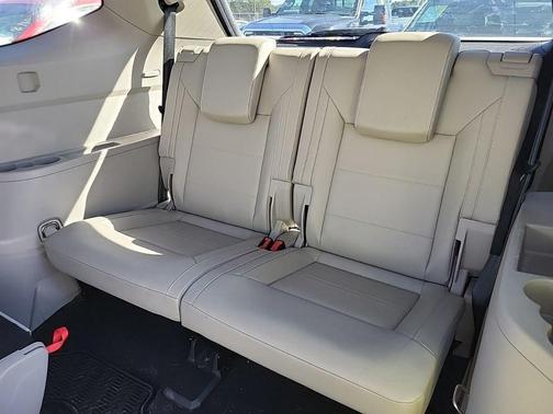 2022 Volkswagen Atlas 3.6L SE w/Technology