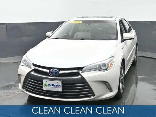 2015 Toyota Camry Hybrid LE