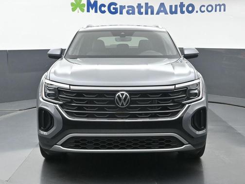 2026 Volkswagen Atlas Cross Sport 2.0T SE
