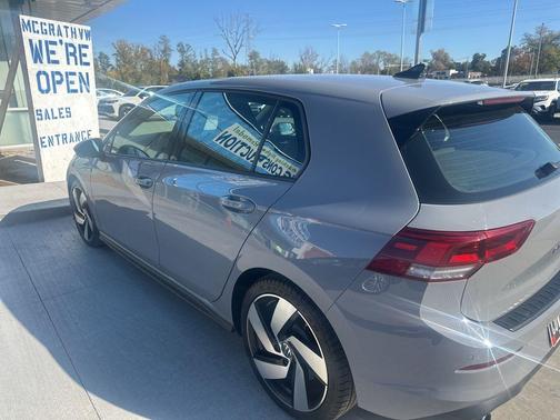 2023 Volkswagen Golf GTI 2.0T S