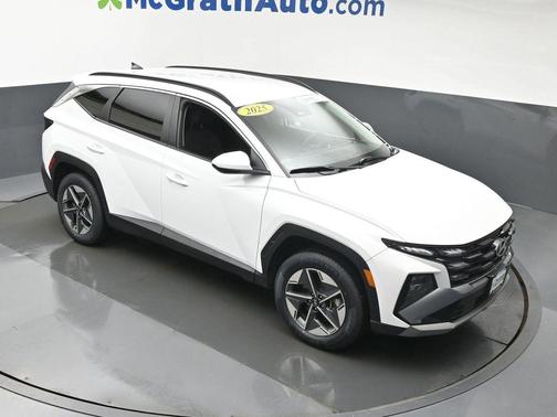 White Pearl 2025 Hyundai TUCSON SEL