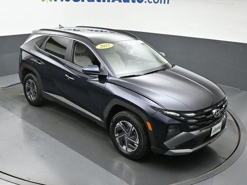 2025 Hyundai TUCSON Hybrid Blue